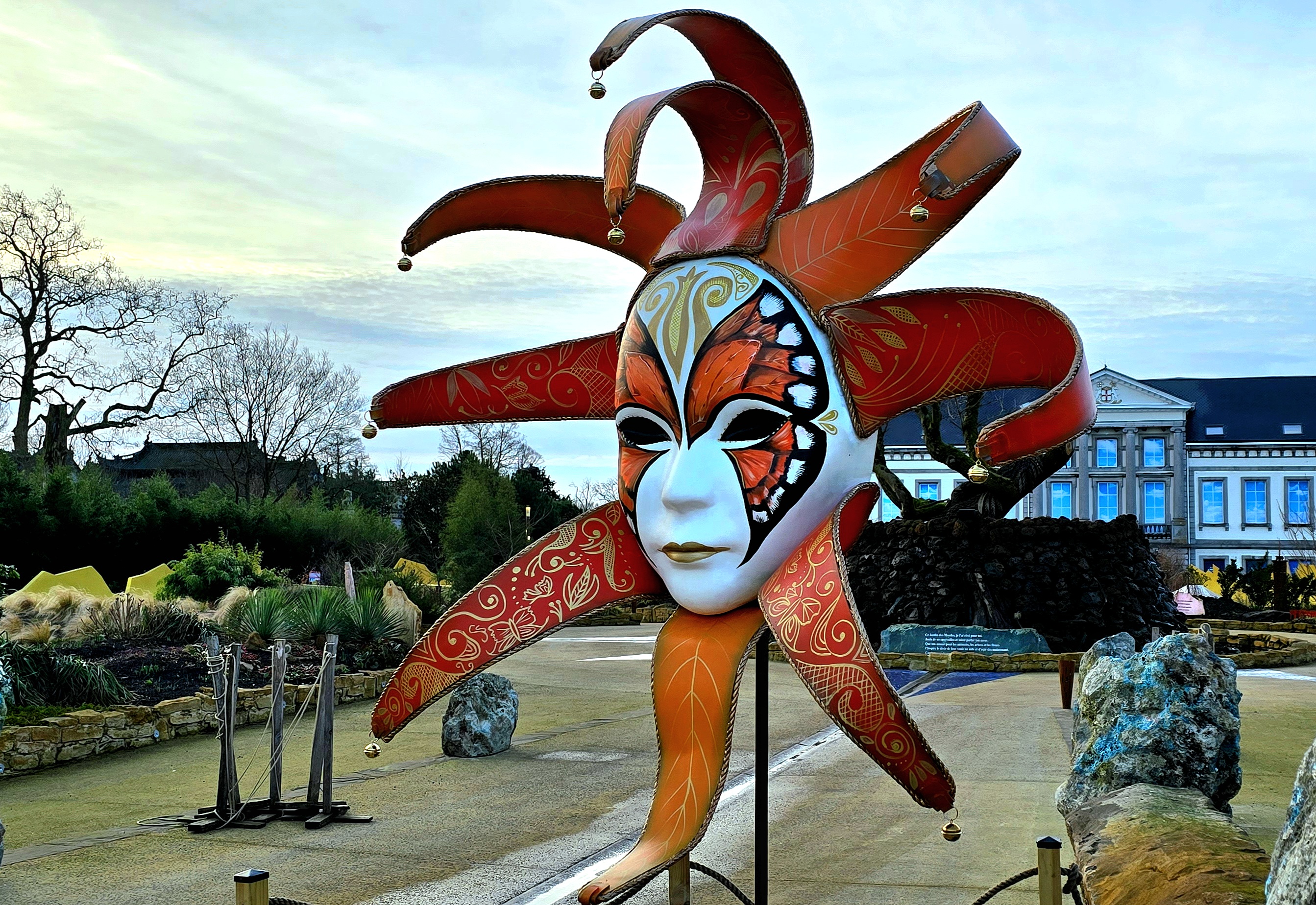 Masque carnaval pour le parc PAIRI DAIZA